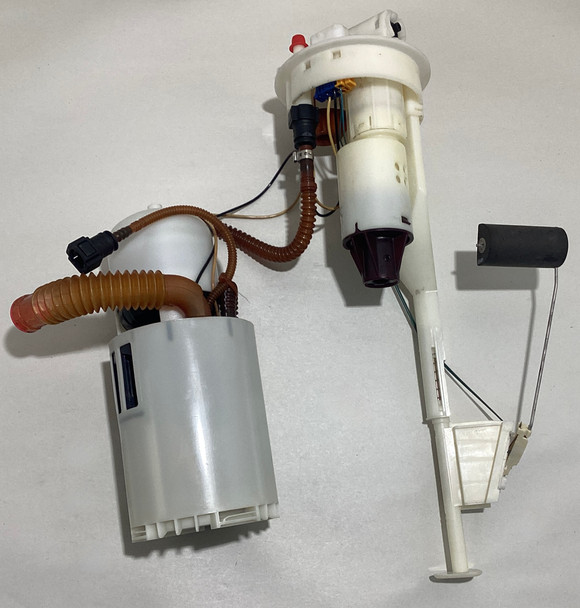 2006-2008 Porsche 997 911 Carrera 4 4S AWD OEM Fuel Pump Sending Unit / 73K P7005
