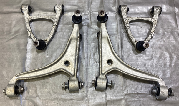 2017-2020 Fiat 124 Spider Front Control Arm Set / 5k FD024