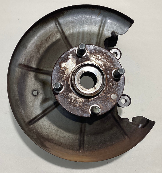 1999-2002 Mazda Miata Passenger Rear Spindle Hub (NON-ABS) / 64K NB230
