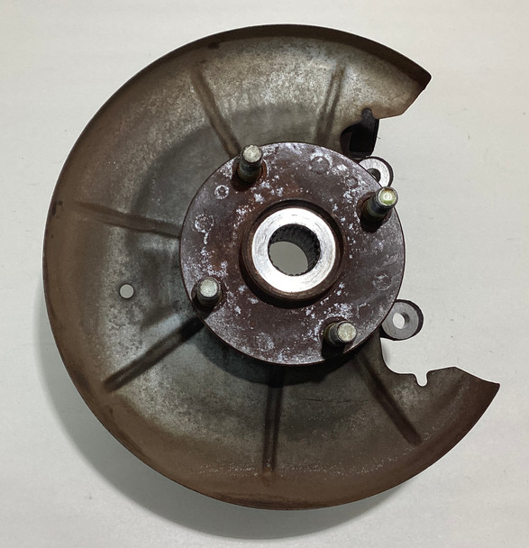 1999-2002 Mazda Miata Passenger Rear Spindle Hub (NON-ABS) / 121K NB236