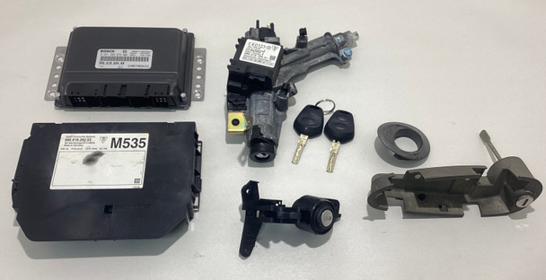 2003 Porsche 996 911 3.6l ECU DME Kit w/ Immobilizer / Key / Tiptronic / 99661860400 /   P6017