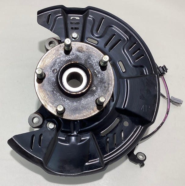 2022-2023 Subaru WRX Passenger Front Knuckle / Hub Assembly /   SW003