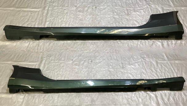 2016-2024 Chevrolet Camaro Coupe OEM Side Skirts Rocker Panels / Driver & Passenger / CM001