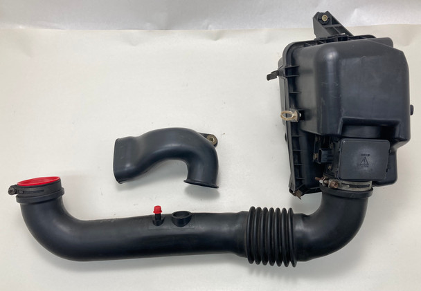 1999-2000 Mazda Miata Air Intake w/ MAF  / 155K NB247 1999-2000 Mazda Miata Air Intake w/ MAF  / 155K NB247