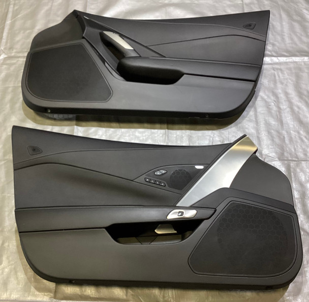 2014-2019 Chevrolet C7 Corvette 2LT Interior Door Panels / Black w/ Memory /   C7007