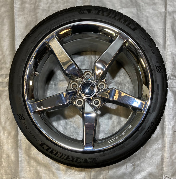 2014-2015 Chevrolet C7 Corvette Stingray 18x8.5" Front Chrome Wheel Rim w/ Tire / OEM / C7007