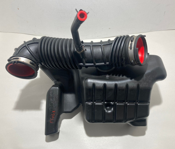 2006-2010 Saturn Sky / Pontiac Solstice 2.4l Air Intake Tube / OEM /   PS063