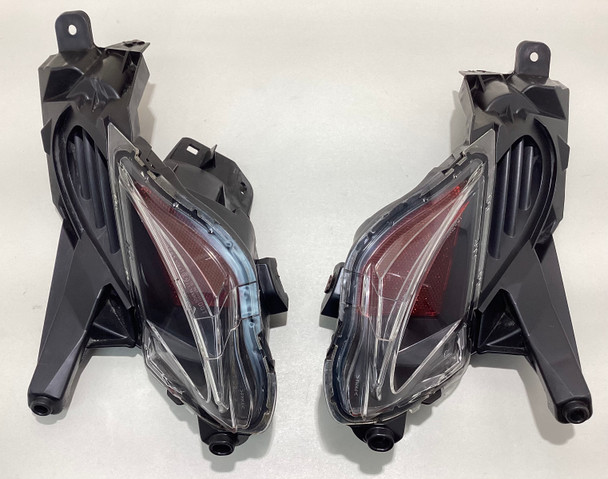 2024 Mazda Mx5 Miata OEM Rear Bumper Grille Trims / Reflectors / Pair /   ND048 2024 Mazda Mx5 Miata OEM Rear Bumper Grille Trims / Reflectors / Pair /   ND048