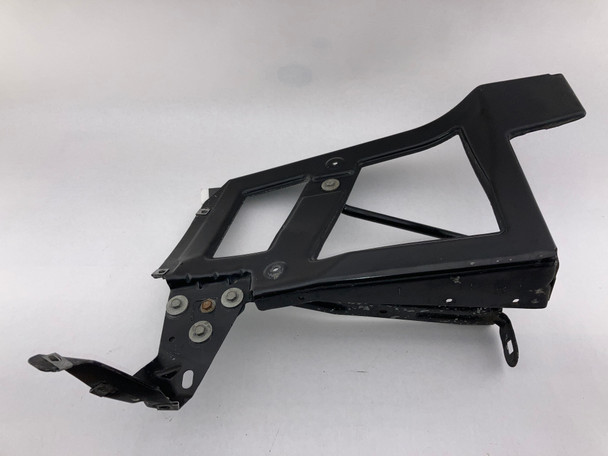 2006-2009 Pontiac Solstice 2.4l Passenger Front Bumper Mounting Bracket / Brace  /   PS072