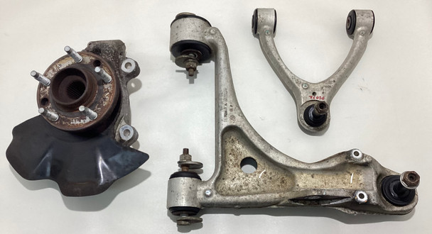 2006-2010 Saturn Sky / Pontiac Solstice Driver Front Spindle Hub w/ Control Arms  /   PS072