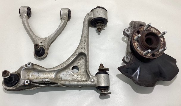 2006-2010 Saturn Sky / Pontiac Solstice Passenger Front Spindle Hub w/ Control Arms  / 73K PS072