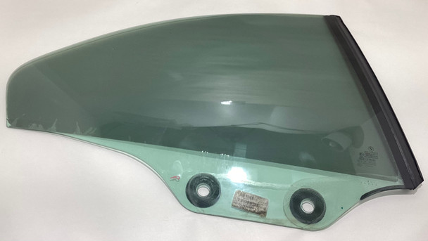 2015-2020 F83 BMW M4 Convertible Passenger Side Rear Quarter Window Glass / OEM /   F8M06