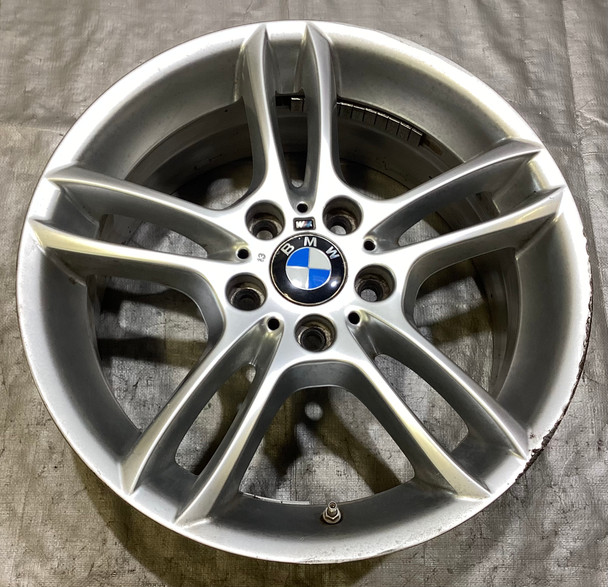 2008-2013 BMW 135i 18x7.5" Front Style 261 M Sport Wheel Rim / *Curb Rash* / B1012