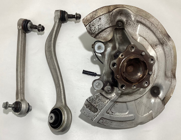 2015-2020 F80 F82 F87 BMW M2 M3 M4 Passenger Front Spindle Hub w/ Control Arms /  95k / F8M06