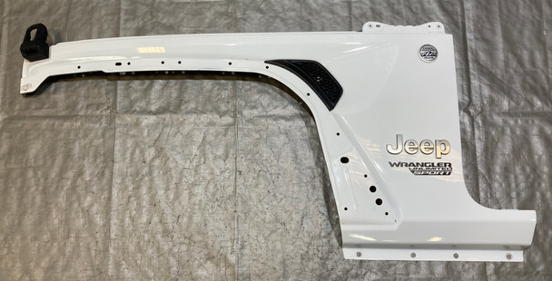 2018-2023 Jeep Wrangler JL Driver Front Fender Apron Panel / Bright White  JL010