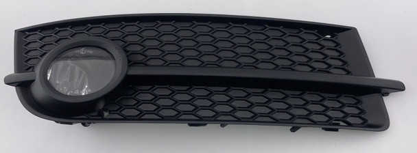 2008-2010 Audi TT Mk2 OEM Passenger Side Fog Light w/ Grille  /   T2014