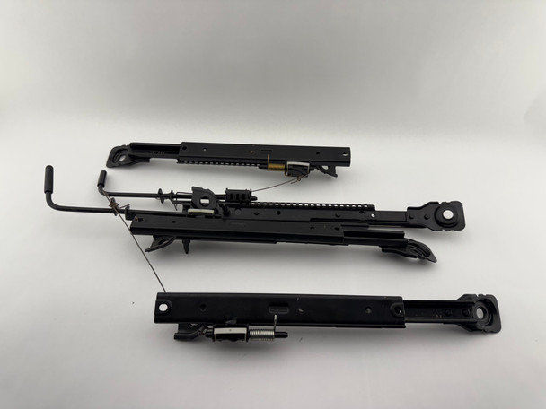 1990-1993 Mazda Miata OEM Seat Rails Sliders / Pair / NA105 1990-1993 Mazda Miata OEM Seat Rails Sliders / Pair / NA105