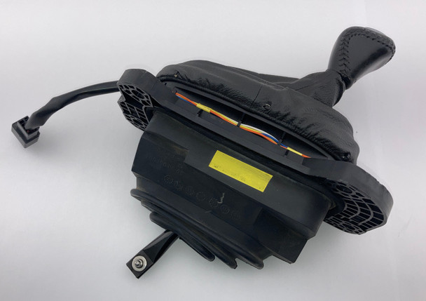 2005 Chevrolet Corvette C6 Automatic Shifter Assembly /   C6020