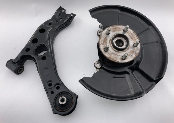2023-2025 Toyota GR Corolla Driver Front Knee Spindle Hub w/ Lower Control Arm / 21K GRC01