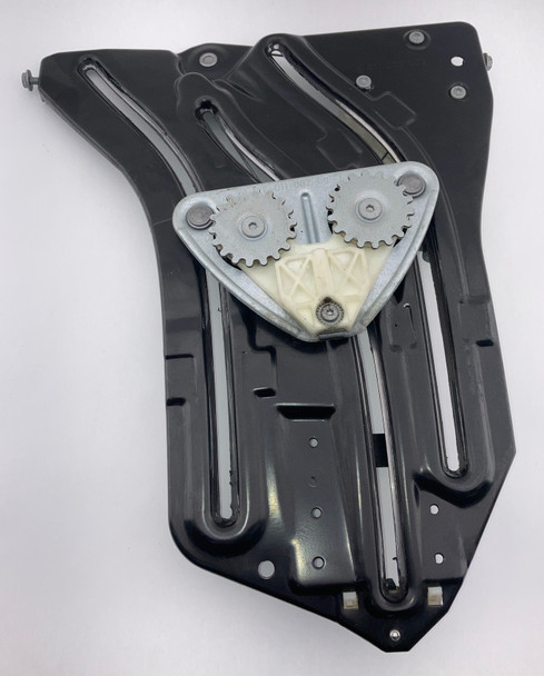2009-2015 Mini Cooper R57 Convertible Driver Side Rear Quarter Window Regulator / Motor /   R2032