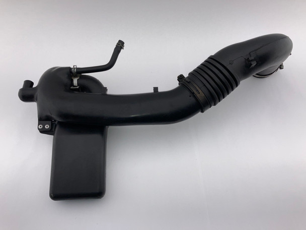 1990-1993 Mazda Miata 1.6l Air Intake Crossover Pipe / OEM  /   NA110