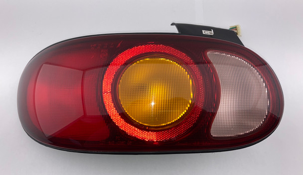 1999-2000 Mazda Miata Driver Tail Light  /   NB264