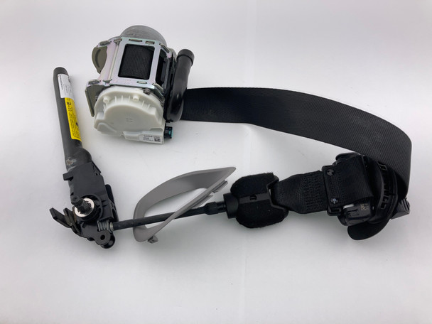 2017-2021 Alfa Romeo Giulia Passenger Front Seat Belt Pretensioner / Black /   AG005