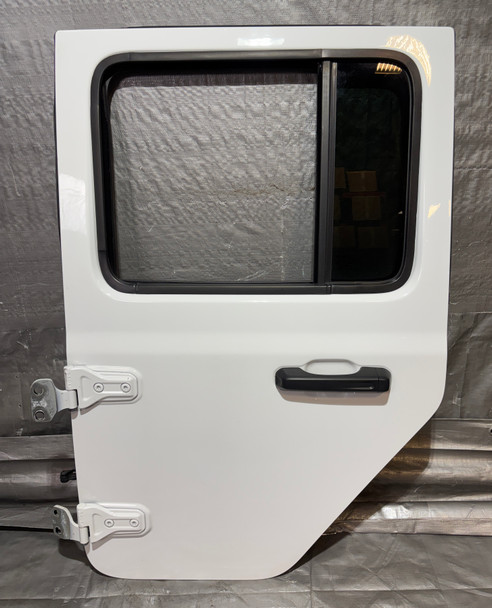 2018-2024 Jeep Wrangler JL Unlimited 4DR / Gladiator JT Driver Rear Door Assembly / Bright White  JT003