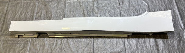 2009-2016 BMW E89 Z4 Driver Side Skirt Rocker Panel /   Z4908