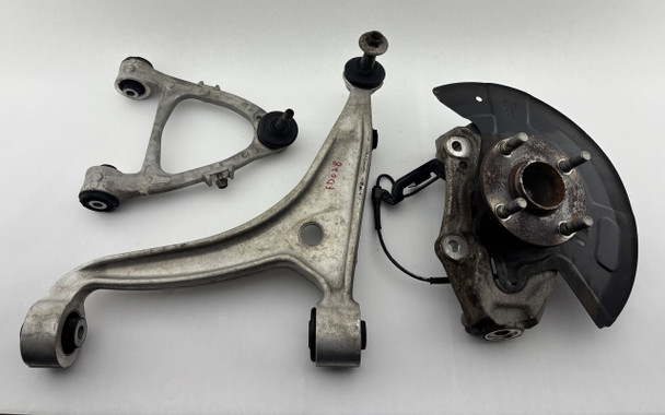 2017-2020 Fiat 124 Spider Passenger Front Knee Hub w/ Control Arms / 29K FD028