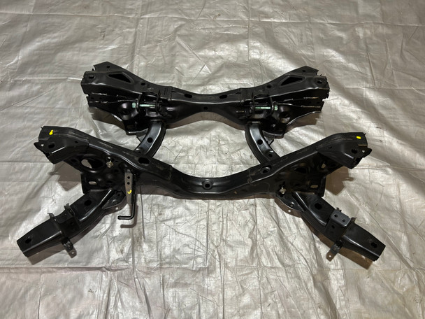 2017-2020 Fiat 124 Spider Rear Subframe Crossmember / FD028