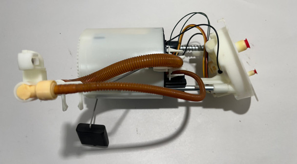 2008-2013 E90 E92 BMW M3 Fuel Pump Sending Unit / OEM  / 109K E9M06