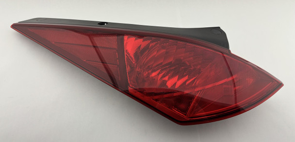 2003-2005 Nissan 350Z Driver Side Tail Light / OEM / Halogen /   5Z029