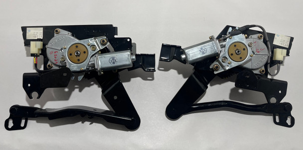 2004-2008 Nissan 350Z Convertible Top Tonneau Panel Motors / Hinges / Pair /   5Z029