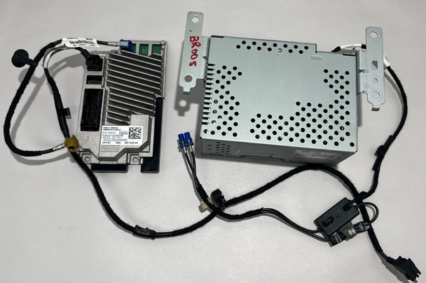 2021-2023 Ford Bronco Radio Head Unit Receiver Module / M2DT18K10CE /   BR005