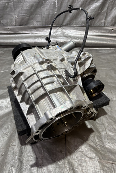 2021-2023 Ford Bronco 2.3l Part Trim 4WD Transfer Case / Automatic / MB3P7A195AA / 83K BR005