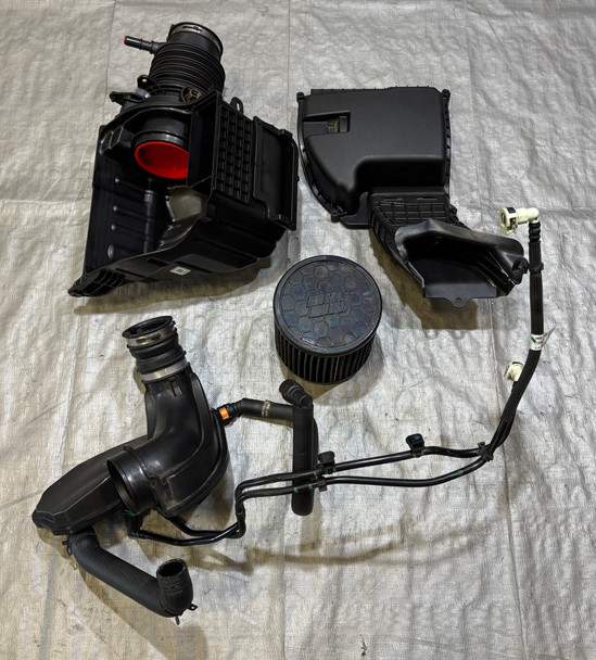 2021-2024 Ford Bronco 2.3l Air Intake w/ Air Box / 83K BR005