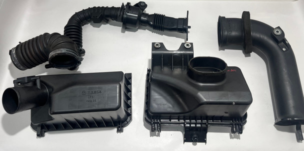 2006-2015 Mazda Mx5 Miata Air Box Intake Assembly / OEM  /   NC106