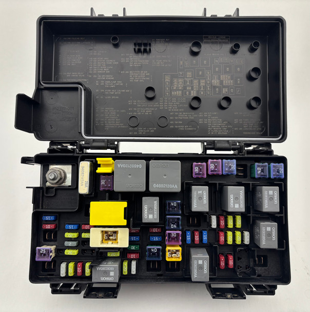 2015 Jeep Wrangler JK TIPM Engine Bay Fuse Relay Box / 68263897AA /   JK017