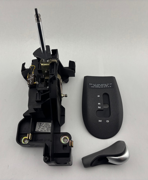 1999-2001 Porsche 996 911 Tiptronic Automatic Shifter Base Assembly w/ Knob / Trim / Gray /   P6019