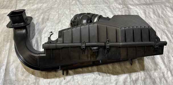 1999 Porsche 996 911 Carrera Air Intake Airbox w/ Maf /   P6019