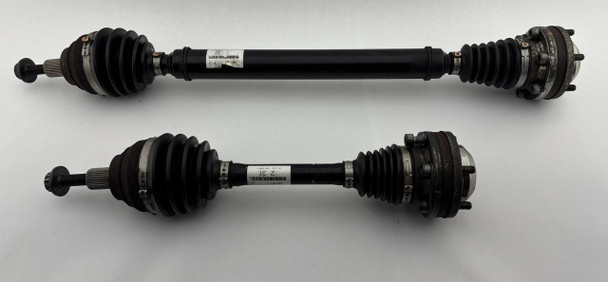 2015-2017 Volkswagen MK7 GTI Front Axles Half Shafts / Pair / Automatic / 75K M7010