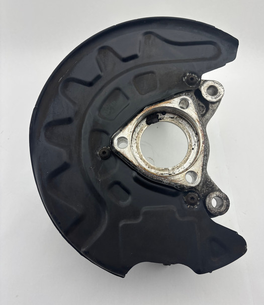 2015-2020 Volkswagen MK7 GTI Passenger Front Spindle / Knuckle / OEM / 75K M7010