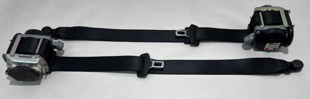 2013-2016 Porsche 981 Boxster Cayman OEM Seat Belts / Black / Pair /   BC206