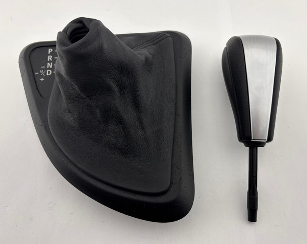 2008-2010 BMW 128i 135i Automatic Shift Knob w/ Boot / Trim surround /   B1013