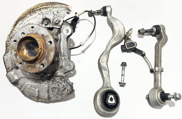 2008-2013 BMW 135i Driver Front Knee Spindle Hub & Control Arms / 70K B1013