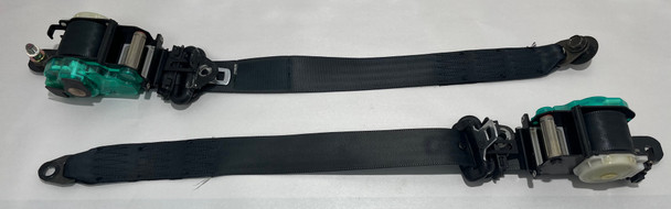 1999-2000 Mazda Miata Black Seat Belts / Pair (Black Trim) /   NB271
