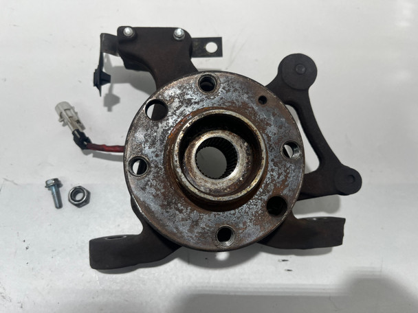 2005-2011 Lotus Elise Exige Driver Side Rear Knuckle / Hub / 85K LEL02