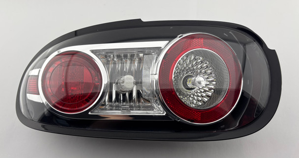 2006-2008 Mazda MX5 Miata Driver Tail Light  / 28K NC107