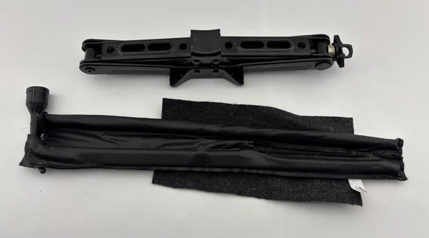 2018-2024 Jeep Wrangler JL OEM Emergency Jack w/ Tool Kit /   JL012